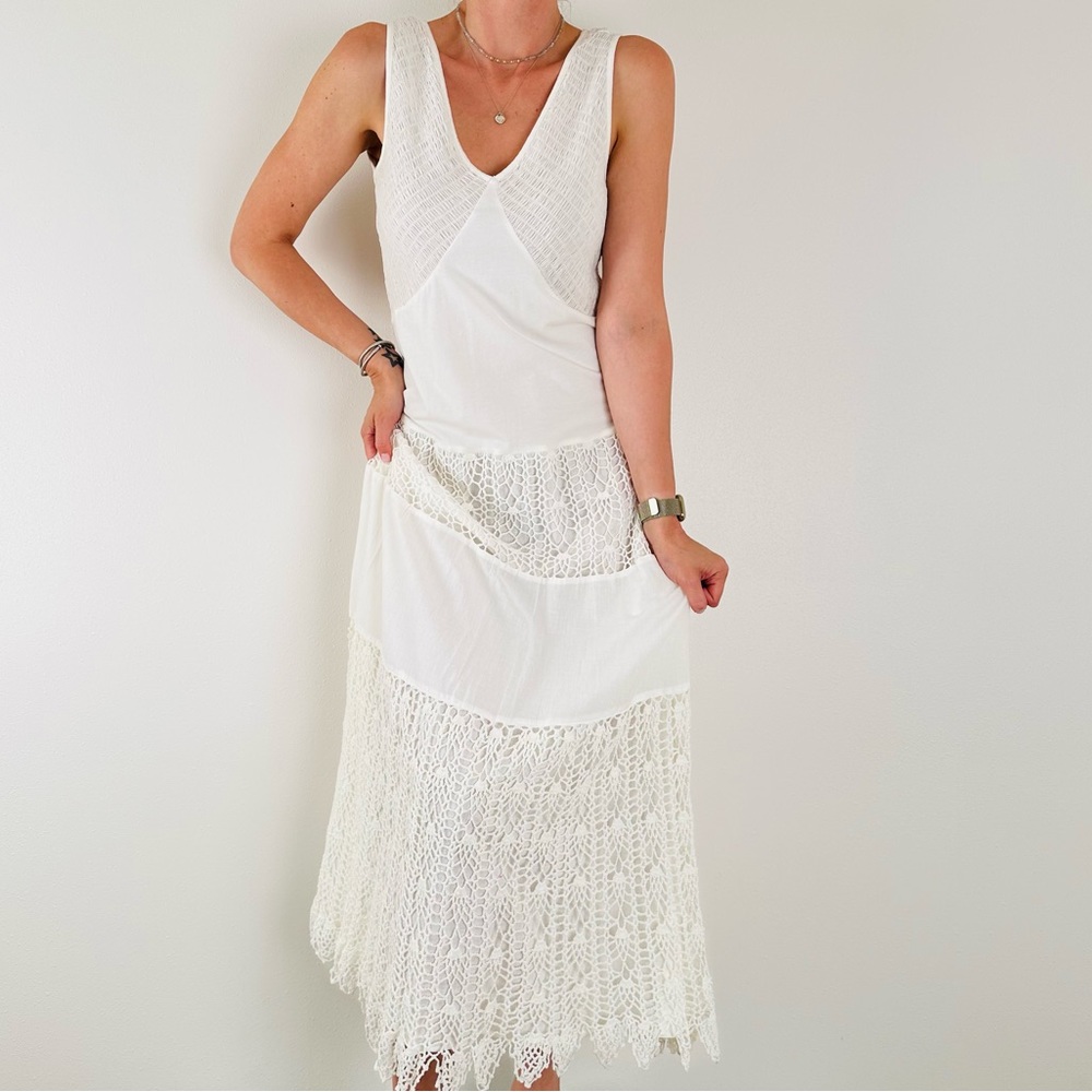 V Christina Maxi crochet sleeveless boho V-neck smocked dress - Picture 2 of 11